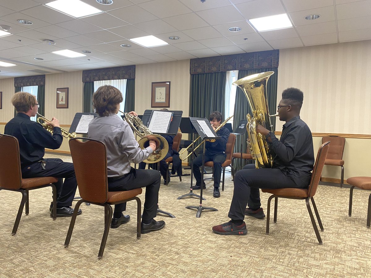 cahs_band's tweet photo. Congratulations to the Titan Band members at the OSSAA State Solo and Ensemble Contest at Oklahoma State University - 14 Superior and 8 Excellent Ratings #MDPurpose @CAHSTitans @middelnews @MidDelFineArts @MWC_Beacon https://t.co/ofZuW4gvVM