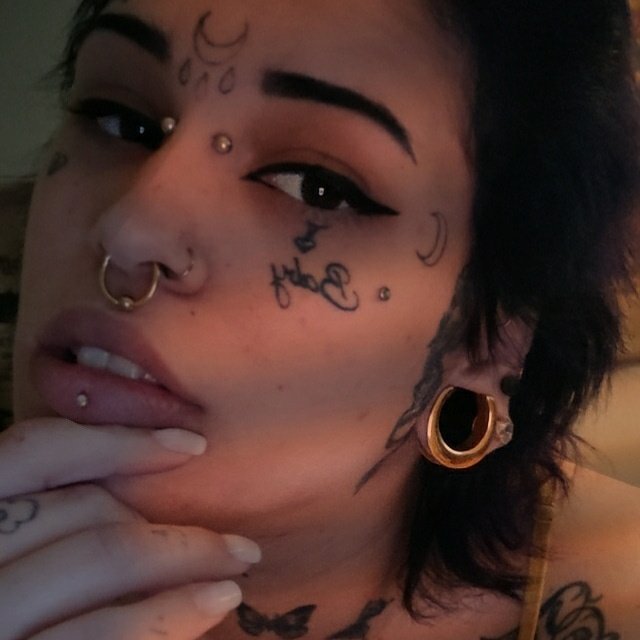 #NewProfilePic https://t.co/46uNkDMs5c<a href="/tag/newprofilepic"class="tags">#NewProfilePic</a>