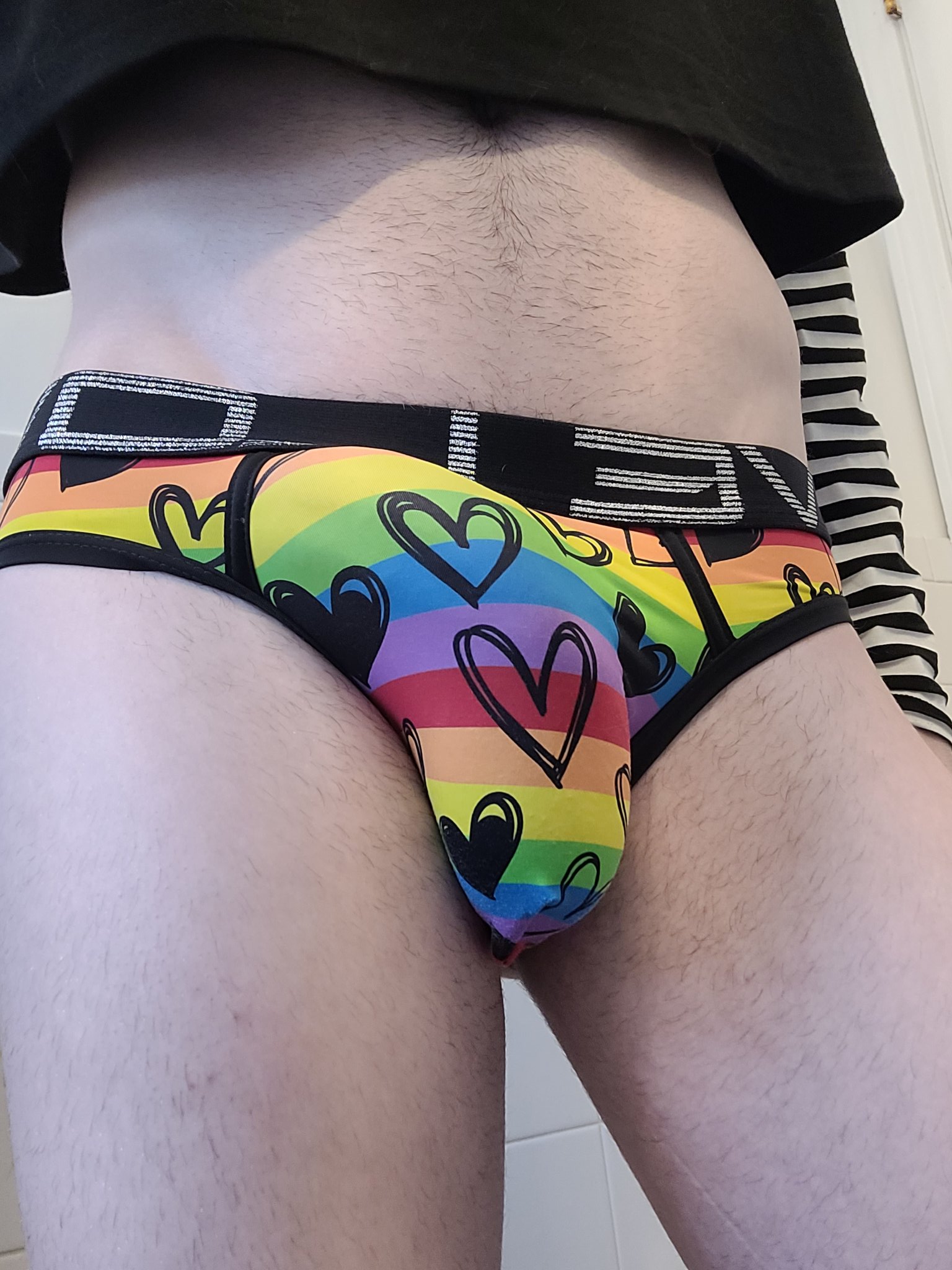 2 pic. Hope y'all are having a good day! https://t.co/cppZx06JjW
