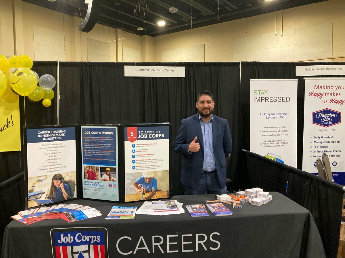 DavisChamberUT's tweet photo. Thanks to all who participated in our Business Expo last week at the @DavisConfCenter! This was our biggest Expo ever!! Over 85 exhibitors were showcased and our speaker, @robferre3, was awesome! 🤩
https://t.co/HflvnMK3w2
#Utah #UtahBusiness #DavisCountyUtah #DavisCountyUT https://t.co/0ZLvKuGjEW
