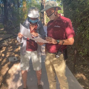 phoenixzoo's tweet image. Happy #NationalVolunteerAppreciationWeek!

We are thankful for our volunteers past, present and future who support our staff and mission of “providing experiences that inspire people and motivate them to care for the natural world.”