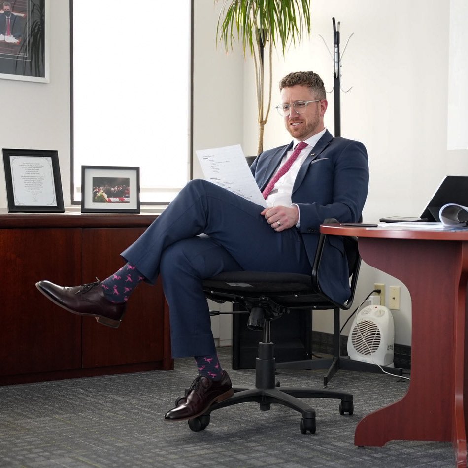 Another day at the office. 🦩 
21-04-2022