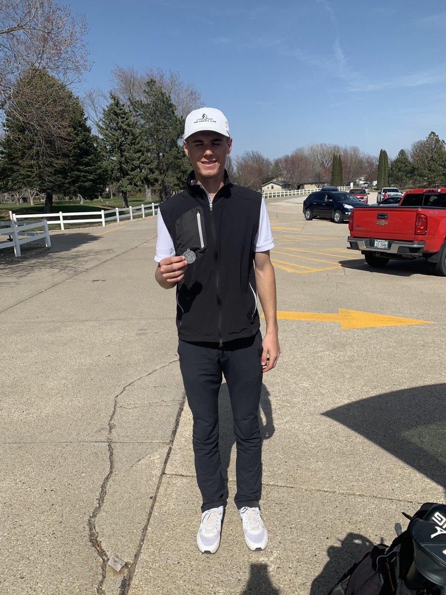 golf_tiger's tweet photo. Congrats to Brayden for taking second and tying the school record with a 71! https://t.co/j0qSUmE3sW
