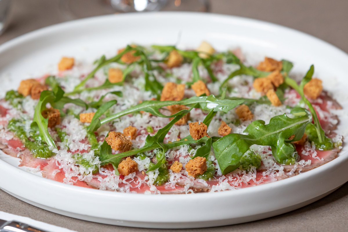 angels_food's tweet photo. Our beef carpaccio is served with rocket, @berkswellcheese &amp; croutons. Check out Berkswell for its unique story &amp; why colanders are so important! #sheepsmilk #berkswell #beefcarpaccio #alacarte #edinburgh #edinfood https://t.co/Qs28dSWDVU