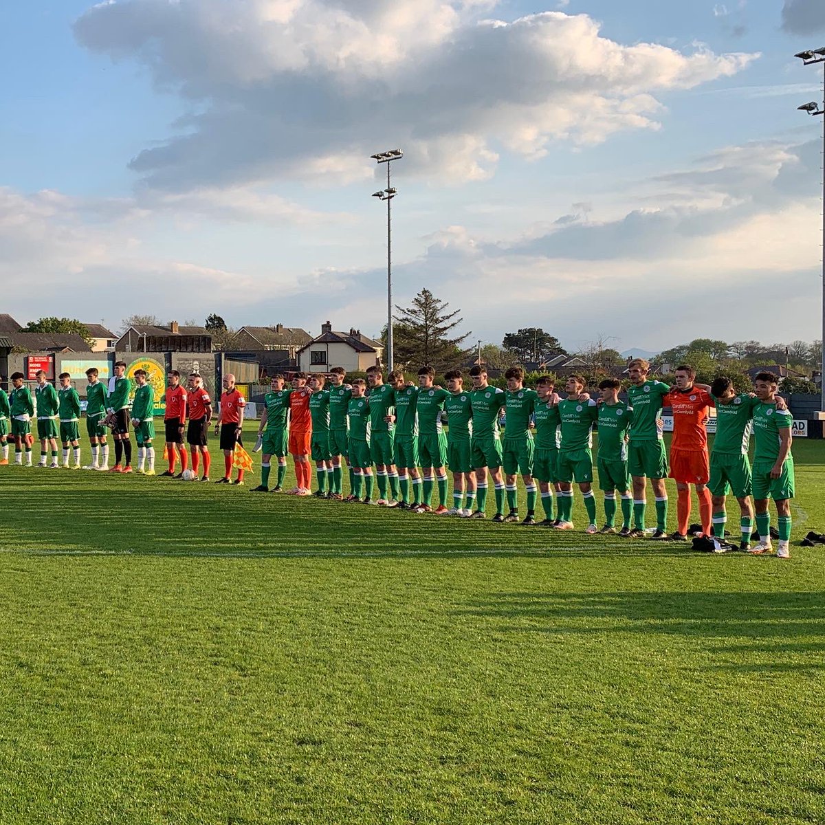 🎉Llongyfarchiadau 🎉 🎉Congratulations 🎉 🛡🏆 PENCAMPWYR TARIAN CANMLWYDDIANT 2022 CENTENARY SHIELD CHAMPIONS 🏆🛡 @WelshSchoolsFA Cymru heb ennill ers 4️⃣1️⃣ mlynedd! Wales have not won in 4️⃣1️⃣ years! 2️⃣1️⃣/0️⃣4️⃣/2️⃣0️⃣2️⃣2️⃣ @CaernarfonTown 🏴󠁧󠁢󠁷󠁬󠁳󠁿🆚🇮🇪 2️⃣➖0️⃣ #WSFA