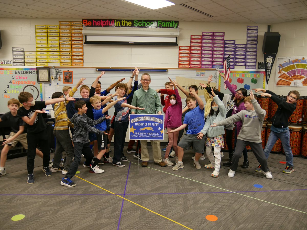 Congratulations to Towne Meadow’s Teacher of the Year, Mr. Himelick, and Support Staff of the Year, Mr. Berry!! So proud to have you on the TME team!
