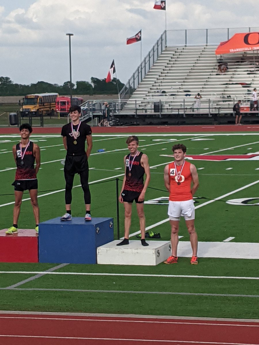 Wrinkle is regional bound in not only the 1600 but the 800!