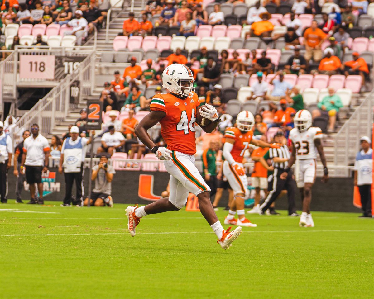 Devon09_'s tweet photo. Just a kid from NC! 🙏🏾#919made #blessed https://t.co/FzaLhOyuzN