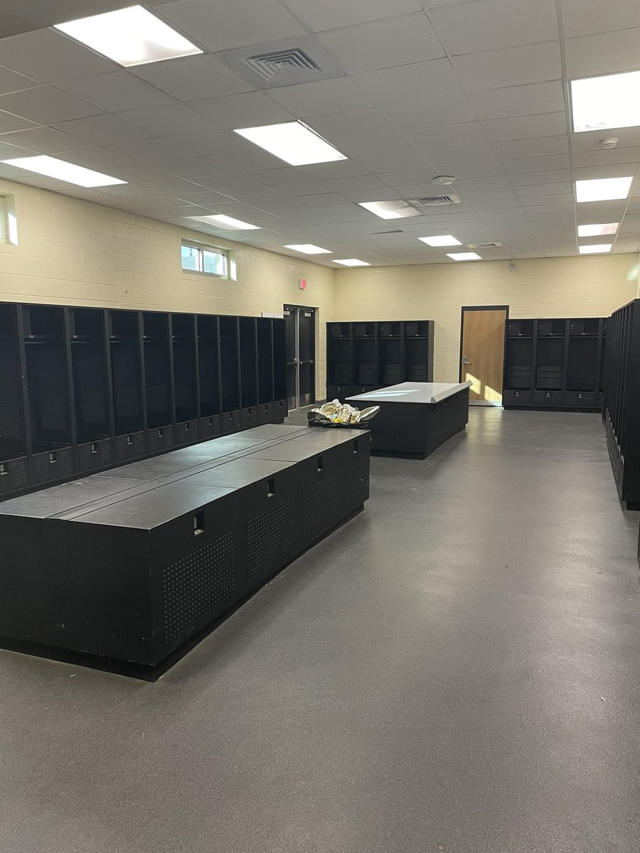 COACHSWAG tweet media