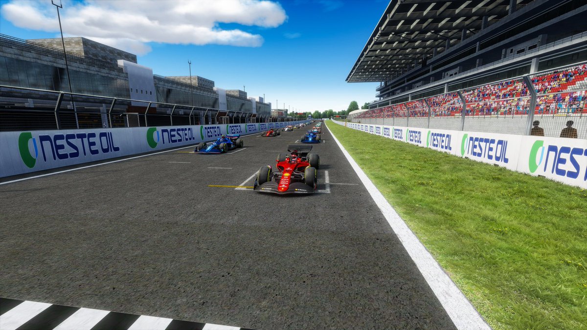 It's time for the Finnish Grand Prix! 28 laps around the Helsinki international circuit for today's Grand Prix. It's lights out and away we go! https://t.co/qA5XUnwqlp