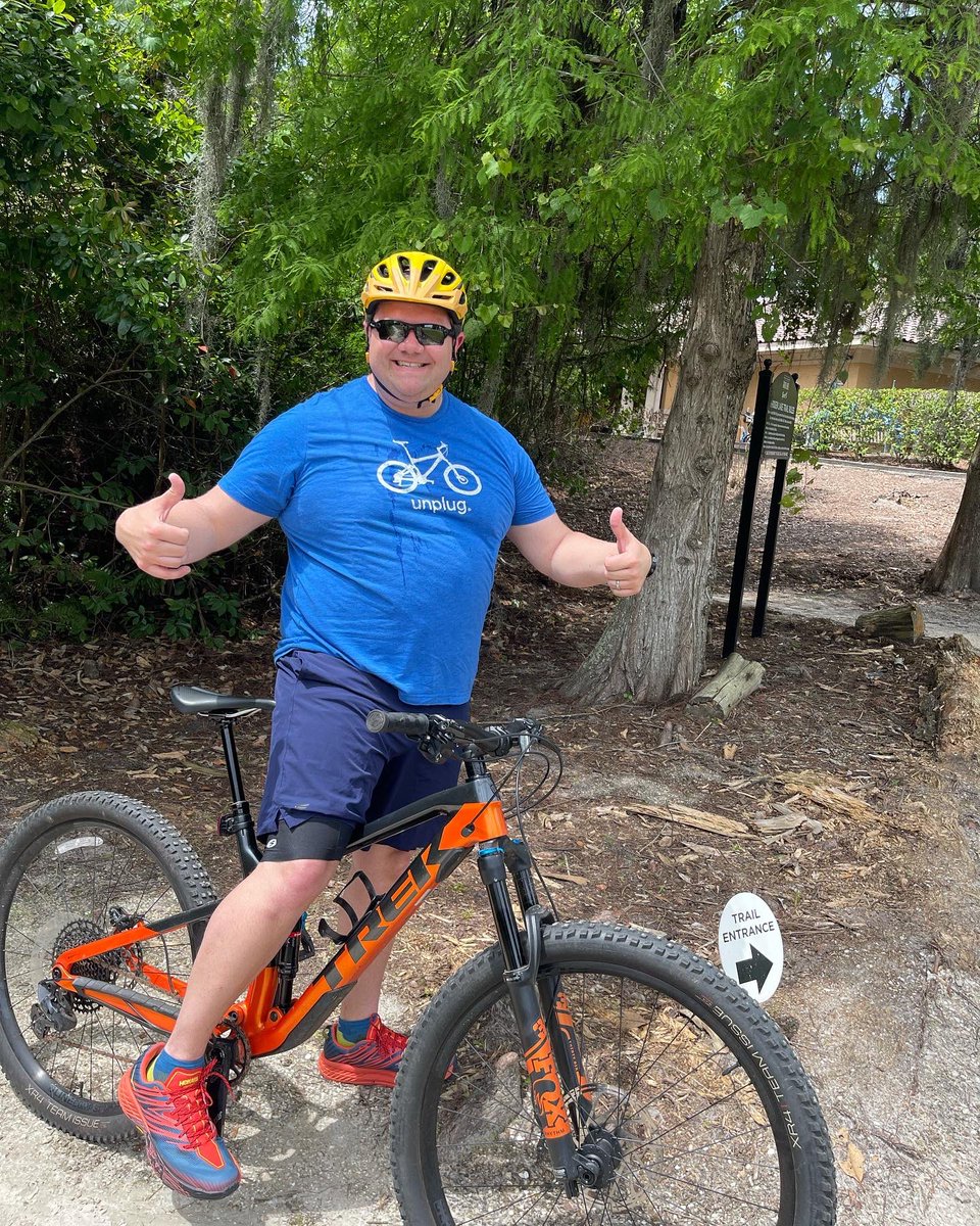 mikesipplejr's tweet image. Took a part of our team to Orlando for an #EOSConference and snuck some mountain biking in. 

We try hard quarterly to do something fun but sometimes it sneaks through.