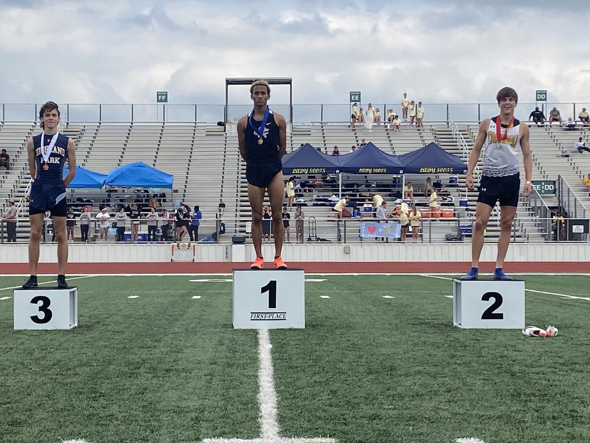 Brad Scoggin (@brad_scoggin) on Twitter photo Crandall Pirates Track and Field
*Regional Qualifier - Luke Moffitt - 800m Dash - 2nd Place- 1:59.94
Great job!!
<a href="/CrandallSports/">Pirate Nation</a> Crandall Pirates Track and Field
*Regional Qualifier - Luke Moffitt - 800m Dash - 2nd Place- 1:59.94
Great job!!
<a href="/CrandallSports/">Pirate Nation</a>