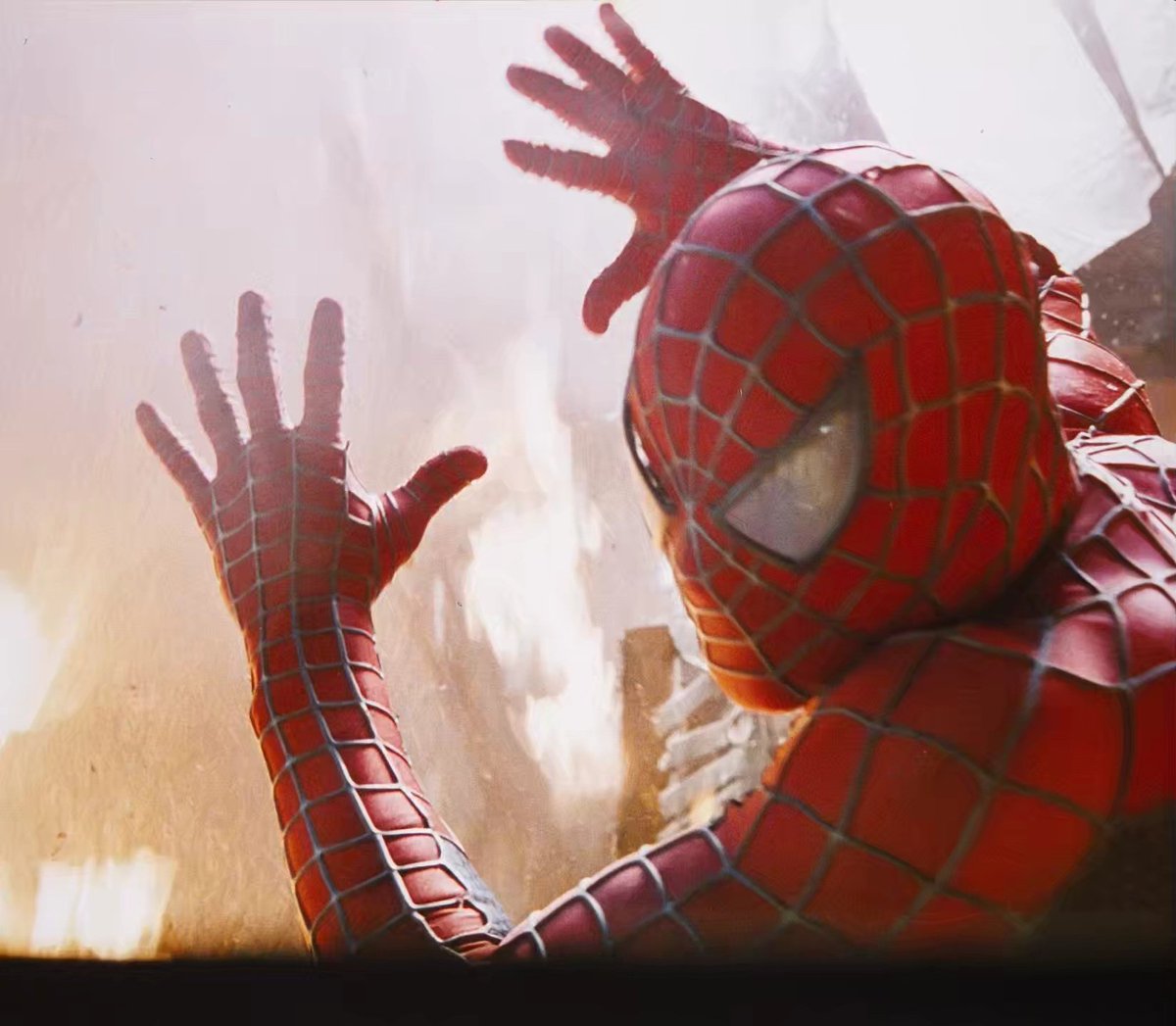 RT @ShotsRaimi: Spider-Man (2002) https://t.co/dT5QJLdhWI