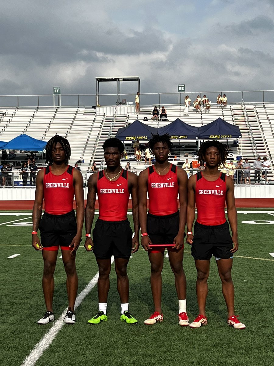 Regional Ticket Punched!
400m Relay - 4th place finish at the District 13/14 Area Championships.