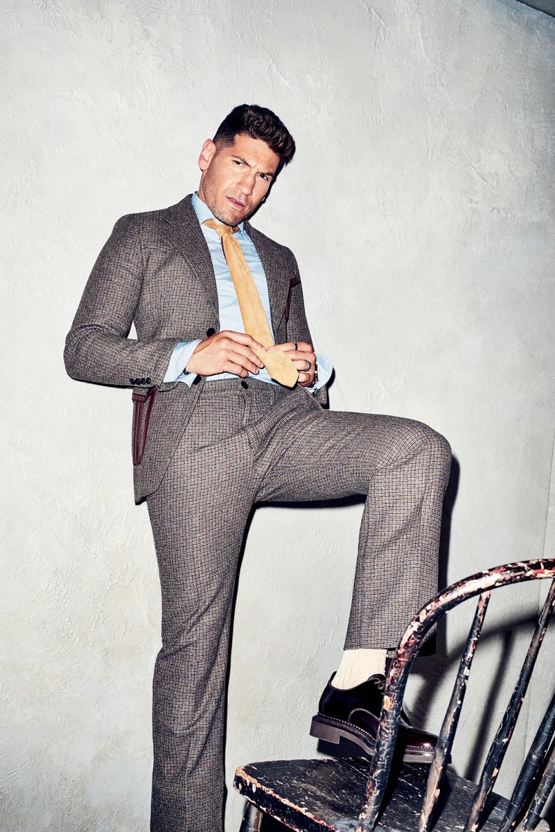 CS11__'s tweet image. I seen someone say they should cast Jon Bernthal as Harvey Dent / Two Face and I’m a big fan…