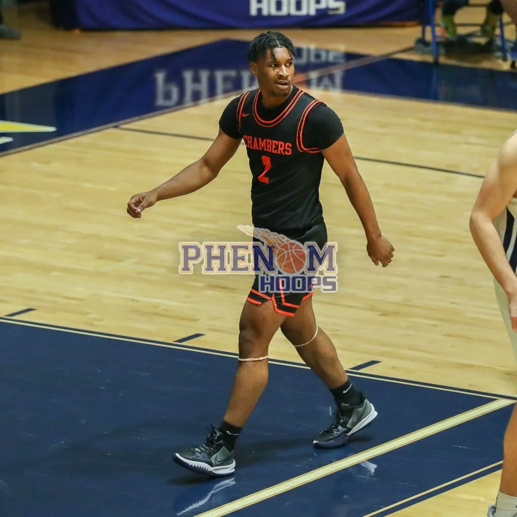 Commitment Alert: 2022 Antoine Piper heading to Cape Fear phenomhoopreport.com/commitment-ale… via <a href="/phenom_hoops/">Phenom Hoop Report</a>
