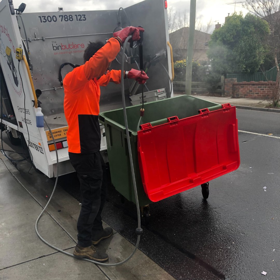 Pressure cleaning in action ✨

Using the latest equipment and a unique turbo nozzle and hot water, we can remove loose paint, mould, grime, dust, mud and dirt from concrete surfaces such as your driveway or patio.

Enquire today by calling 1300 788 123.