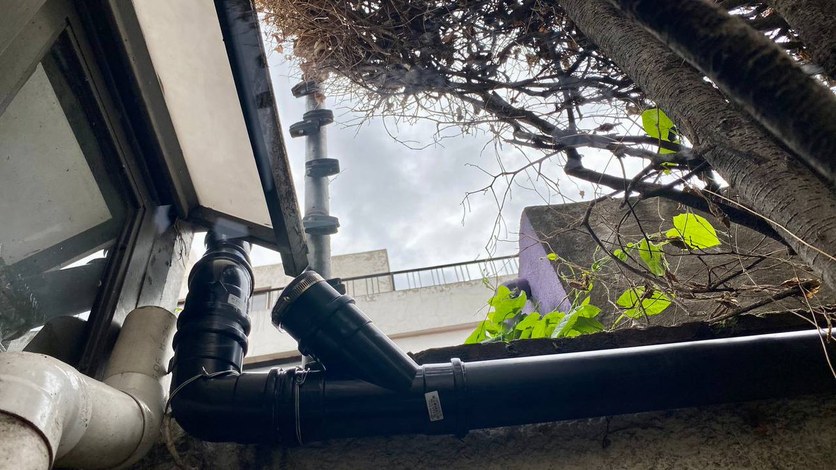 #CosechaLaLluvia y contribuye a la no sobreexplotación del acuífero y a su recuperación. ¿No sabes cómo hacerlo?  🌧️💙🏡
 
👉🏼Llama a una empresa para que te instale un sistema: bit.ly/3KXovsN
👉🏼Checa nuestro manual: bit.ly/3jy3HMw