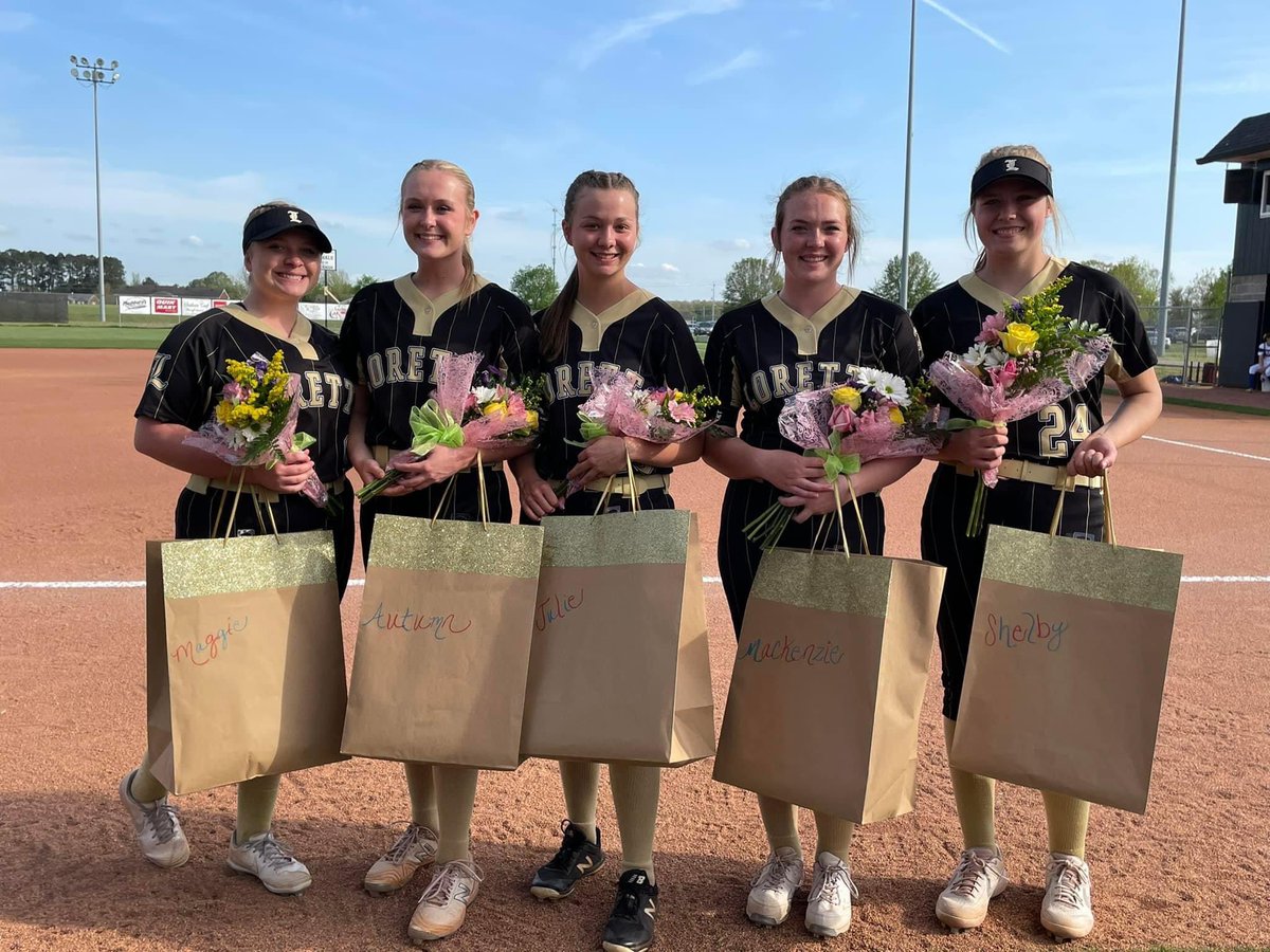 Thank you ladies for the 4 years you have given to the softball program.  <a href="/_julieclifton/">julie</a> <a href="/asbuttrum15/">Autumn Buttrum</a> <a href="/sfisher2022/">shelby fisher</a>