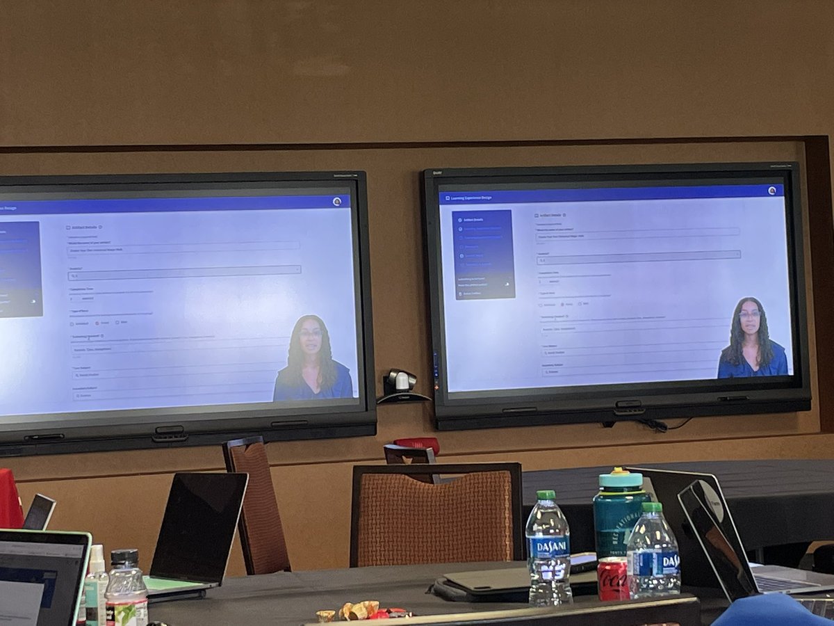 WFinchMedia's tweet photo. Enjoyed @_EdFarm Innovation Partner PL today! #CompassActivity #south #IMovie #SAMR @TeamBorders @pthetechcoach @b_e_sanders @TCottTheDoc @_craigasimmons https://t.co/9x53BGclxJ