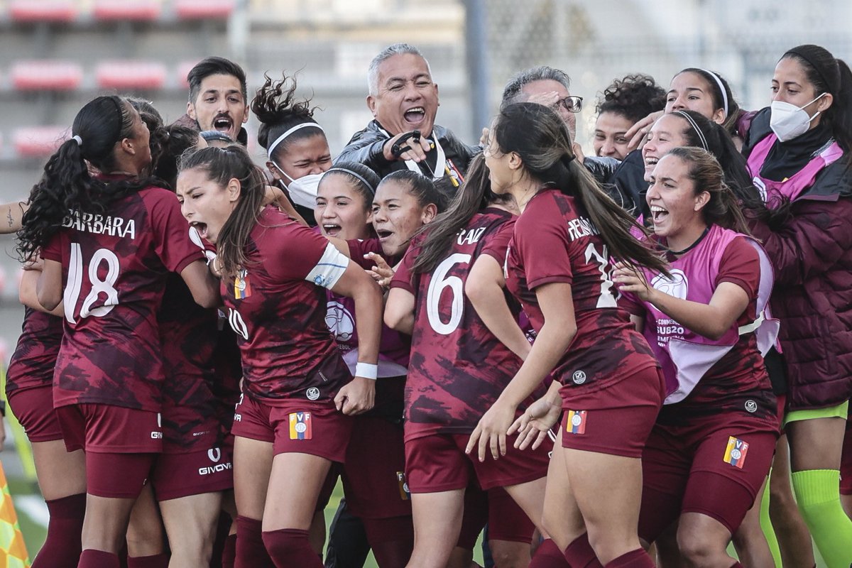 El fútbol siempre trae la@oportunidad de la revancha, por ahora solo puedo decir que estoy MUY orgulloso de ustedes chicas de la Vinotinto Sub20 <a href="/FemeninoFVF/">Vinotinto Femenina</a>