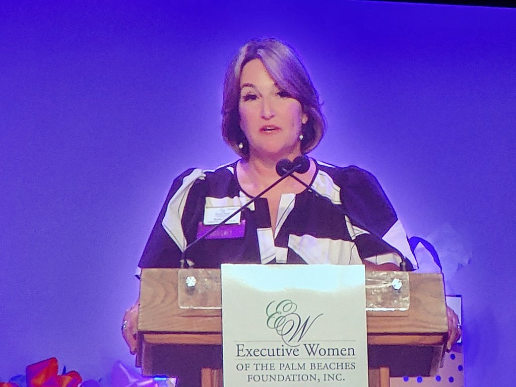 lwilliamsCSC's tweet image. Congratulations to all the EWPBF 2022 WILA Honorees! Special congrats to our past Board member Commissioner Melissa McKinlay and Jessica Cecere! Well deserved! @VoteMcKinlay @NonprofitsFirst @cscpbc