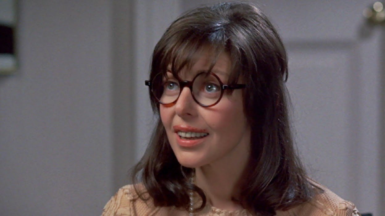 Happy birthday to elaine may please smoke a blunt with me 