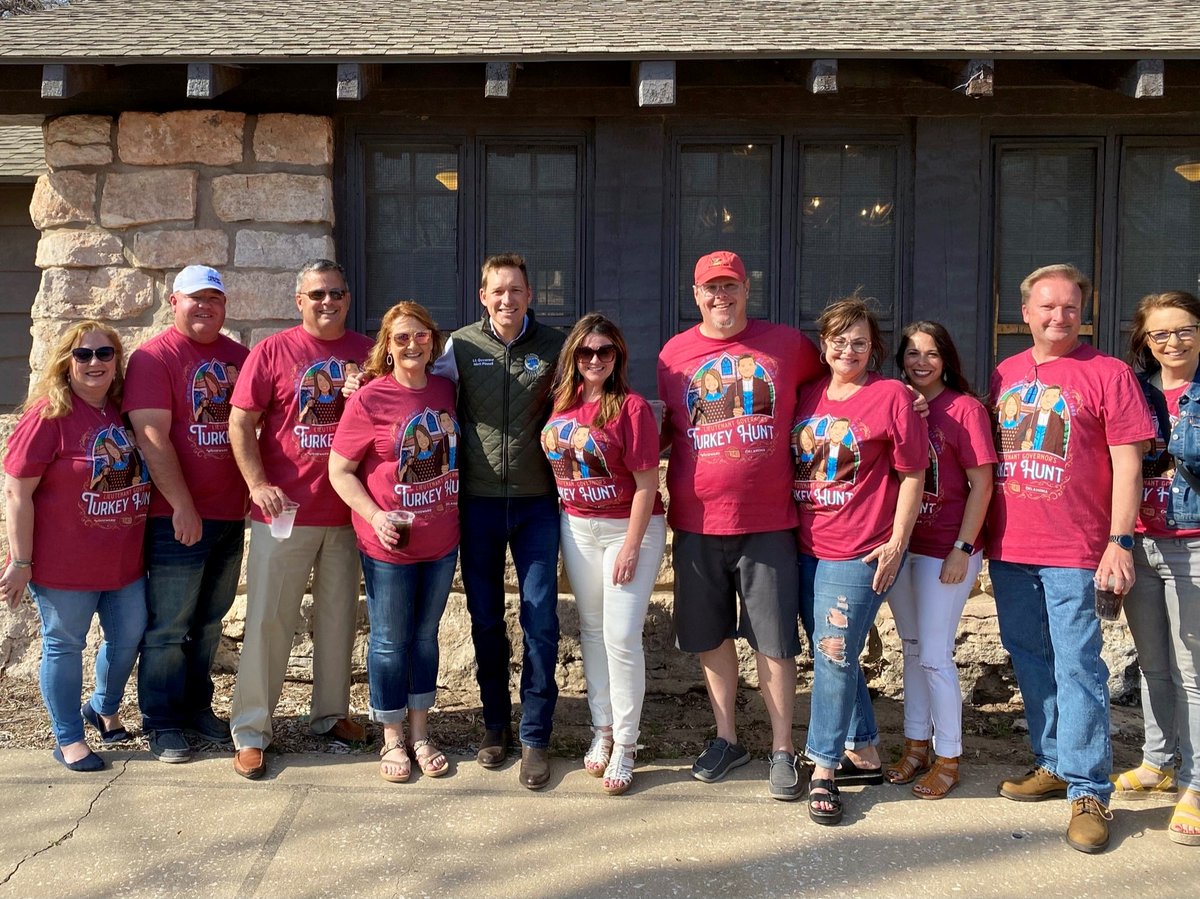 LtGovPinnell's tweet photo. Stop 5: Woodward is a regional leader in energy production & trade. With a low unemployment rate, a thriving economy, & growing infrastructure, this community is the commercial hub of NW Oklahoma. Woodward exceeds expectations, & major businesses are taking notice. #TurkeyHuntOK https://t.co/qSm4Kcw1cx