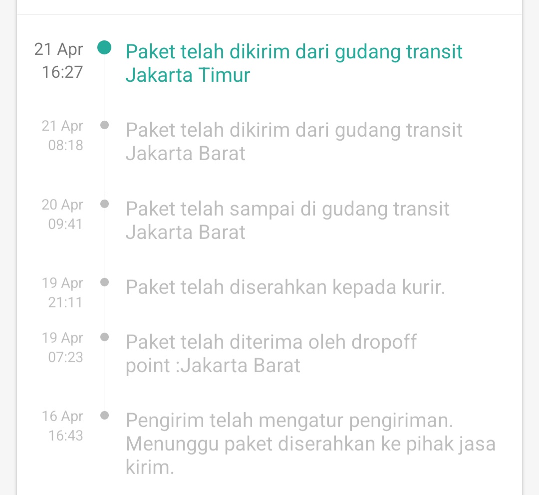 ImButtercup's tweet photo. Menarik sekali #sicepat, kirim ke Jakarta Barat, udah di Jakarta Barat eh dia nyebrang ke Jakarta Timur...ini mau jadi ninja hatori? Atau pake Waze?..🤌 https://t.co/TRpkunEgsR