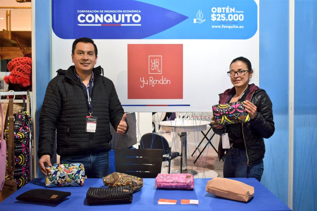 ConquitoUIO's tweet photo. 25 emprendedores del sector textil, calzado, bisuteria y gastronomía participan en la feria #Ecuatextil, organizada junto a @CAPEIPI_ y Campbell Events, que se desarrolla en el Centro de Exposiciones Quito hasta el sábado 23 de abril

¡Trabajamos por la reactivación de la ciudad! https://t.co/O40oxYlIKF