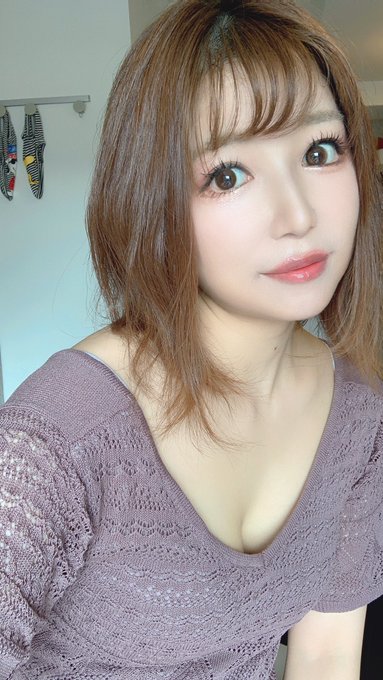 今度ちゃんとオイリーヘアセットしようかな https://t.co/HUNr8RSmh1<a href="/tag/haikaveh"class="tags"><span>#haikaveh</span></a>