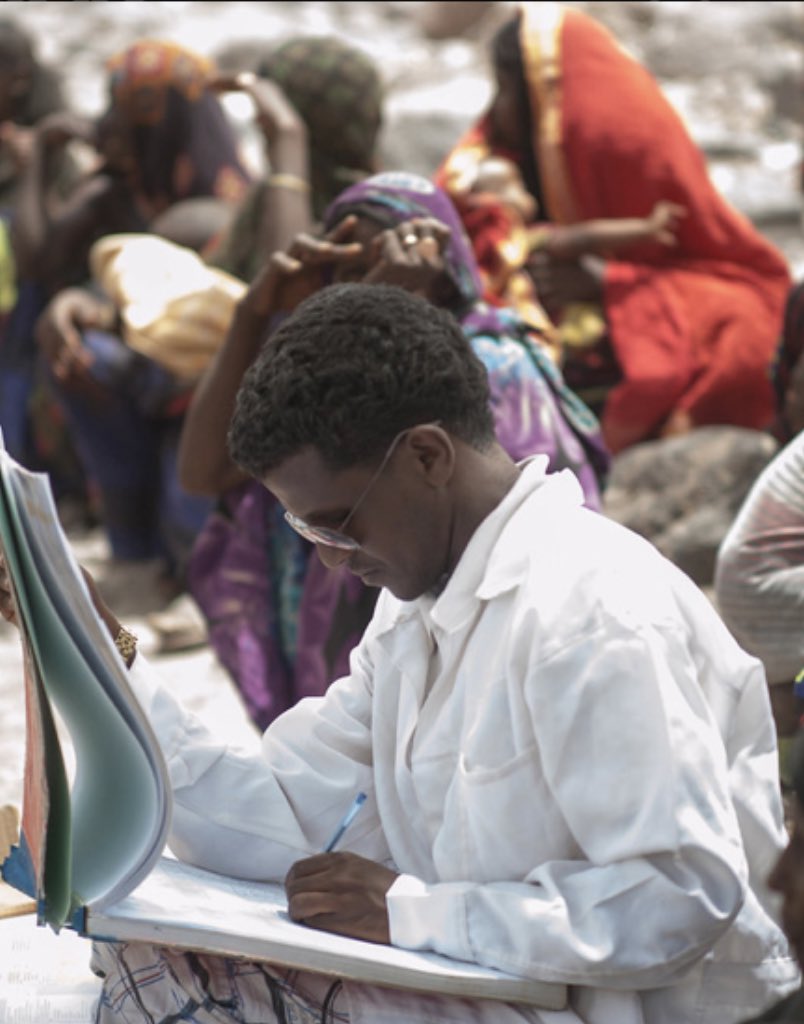 khaj_nat's tweet photo. To ALL the Afar Aid workers, doctors, nurses, health workers, who are there on the ground during these difficult times of conflict &amp; will be the ones still there after the storm….(Who are offered forgotten). THANK YOU!! ⚔️🙇🏾‍♀️🥰😍♥️🤲🏾 https://t.co/7TQn6LVnq5