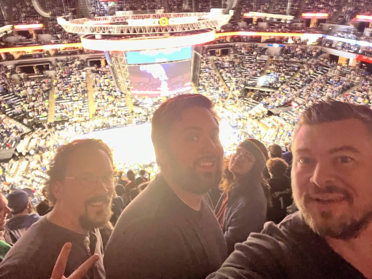 cyberdenton's tweet photo. #packpix https://t.co/L47LaaT3Wr