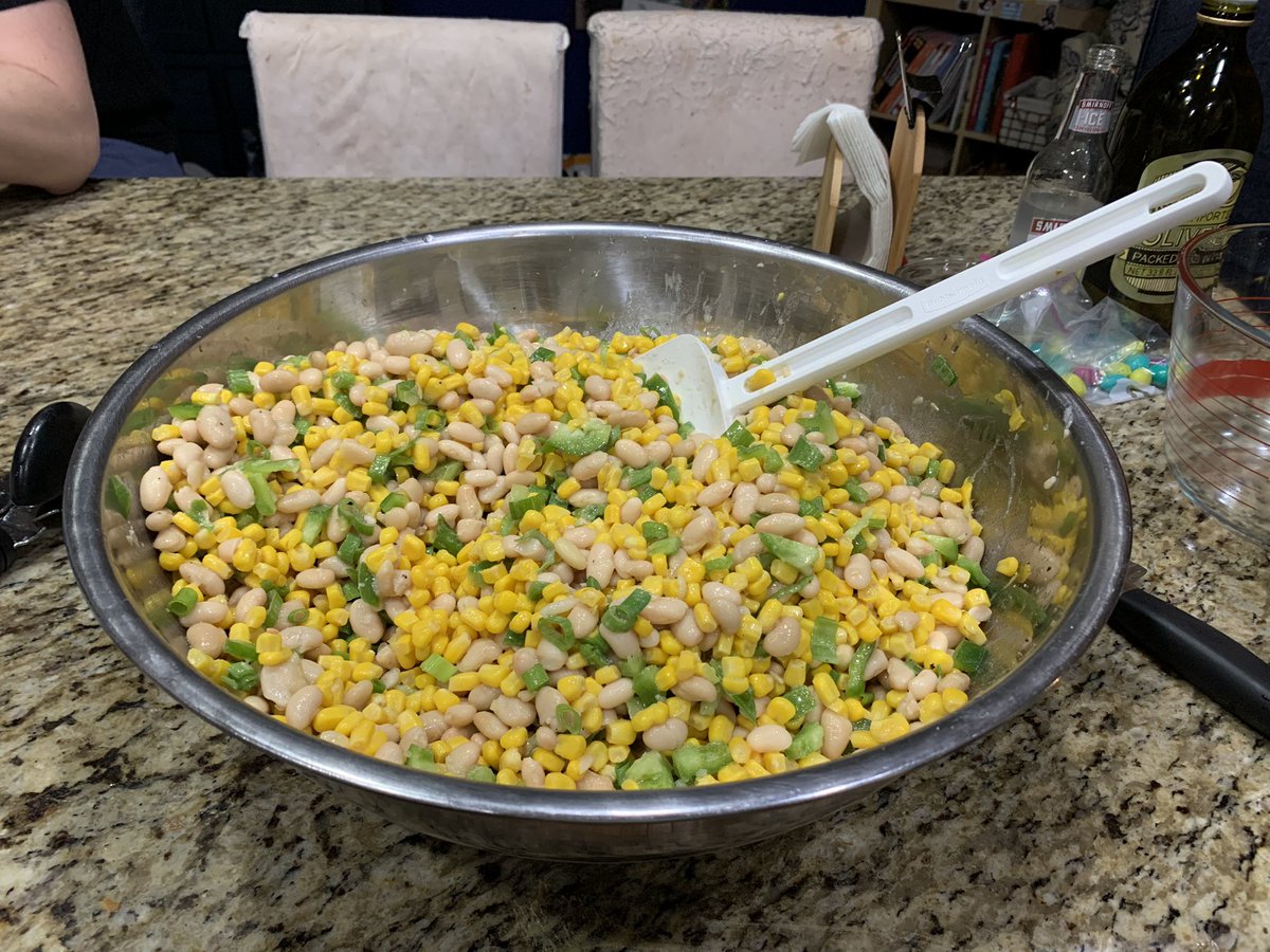 MsMEErtel's tweet image. When @MountainViewHi2 has a mentor social tomorrow to celebrate Earth Day, you make corn and bean salad for 100! Can’t wait to have a meal with the students and staff of my @MountainViewHi2 family! #wedoatmountainview #familyloverespect