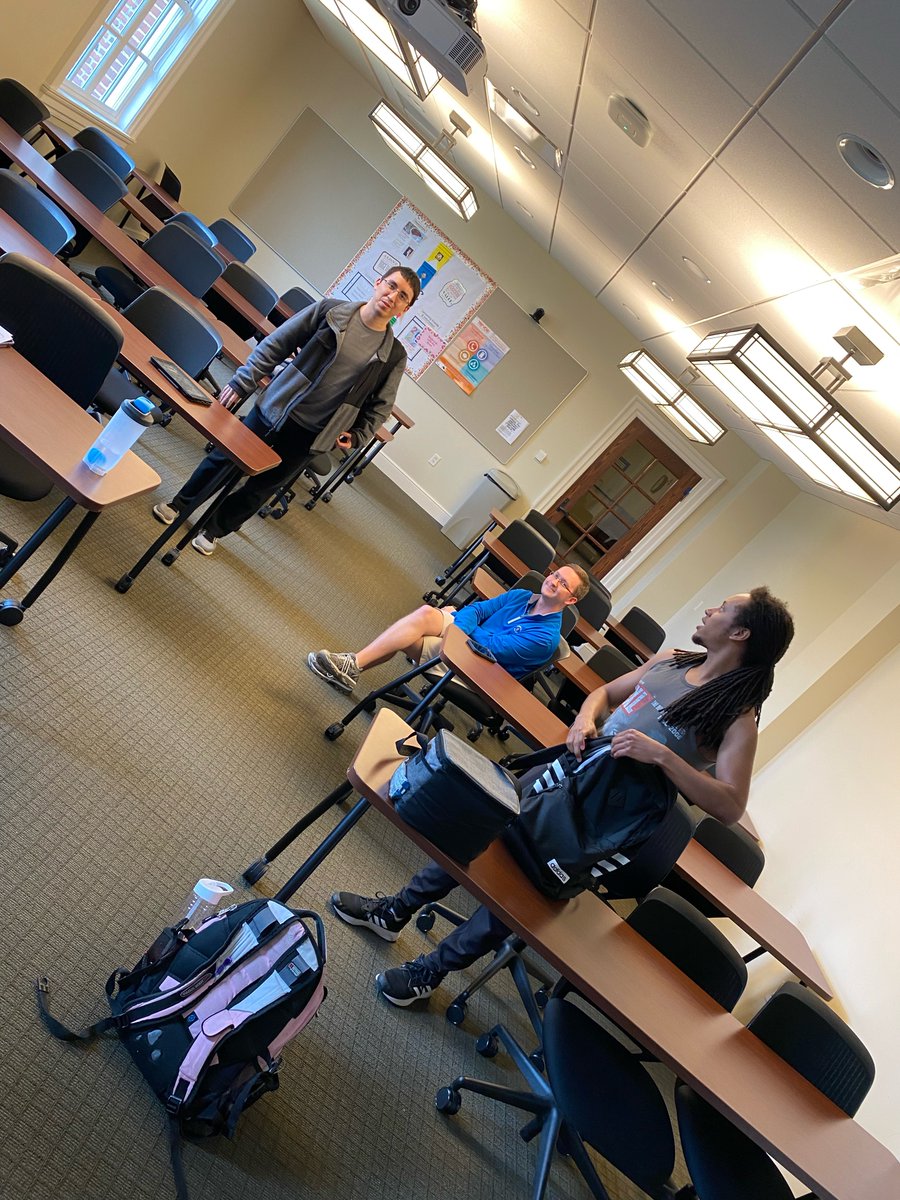 ETSUSNPhA's tweet photo. Earlier today, we hosted our very own first-ever local Clinical Skills Competition! It was a great experience, and we had a lot of fun organizing the event!

#ETSUSNPhA #SNPhA #SNPhACSC #SNPhARegion2 #ETSUPharmacy #GrowingFromOurROOTS https://t.co/l8LaGmnrye