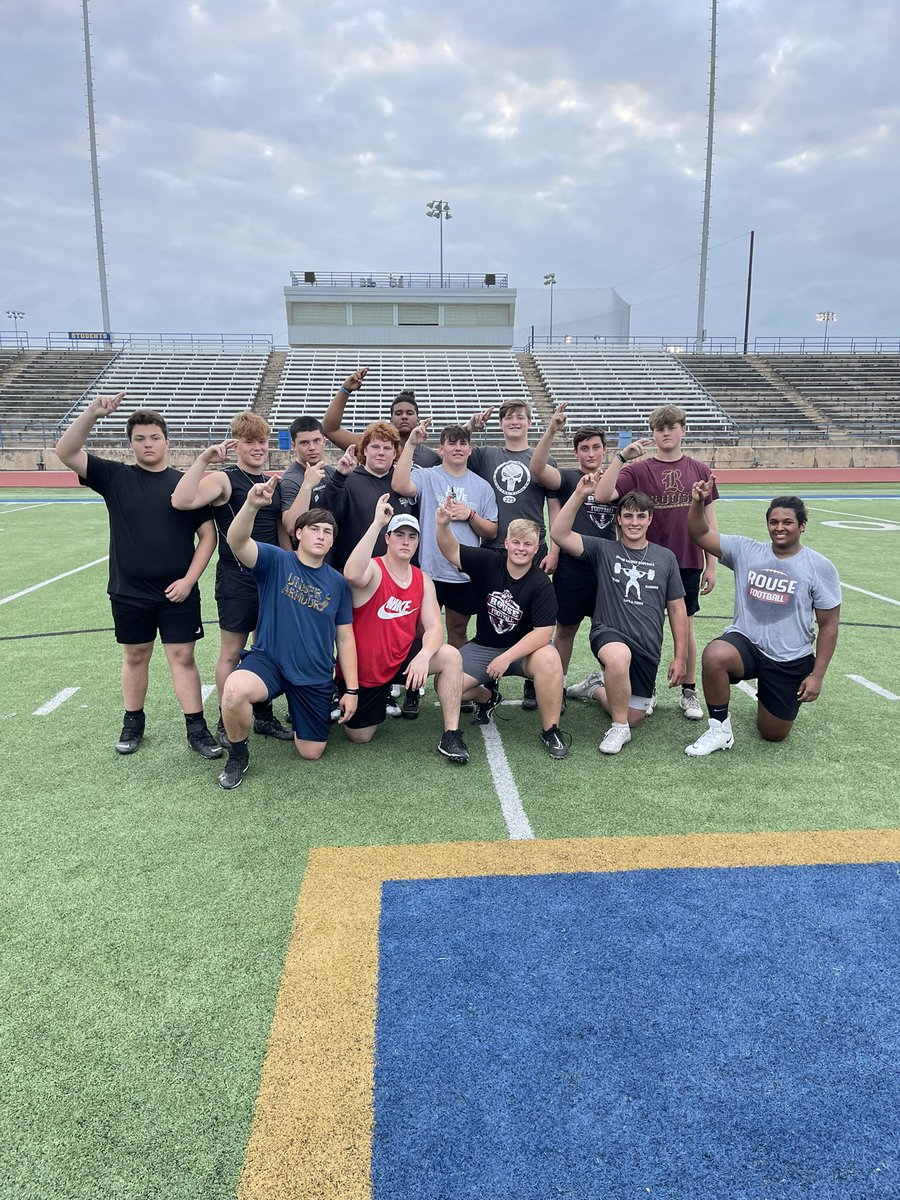 Jonathan Hayhurst (@coachhayhurst) on Twitter photo Nothing but love for this groups fight!! <a href="/1RoUSeFB/">JoshuaMann#1RoUSe</a> #Pvillelinemanchallenge #1RoUSe <a href="/goldencorral/">Golden Corral</a> Nothing but love for this groups fight!! <a href="/1RoUSeFB/">JoshuaMann#1RoUSe</a> #Pvillelinemanchallenge #1RoUSe <a href="/goldencorral/">Golden Corral</a>