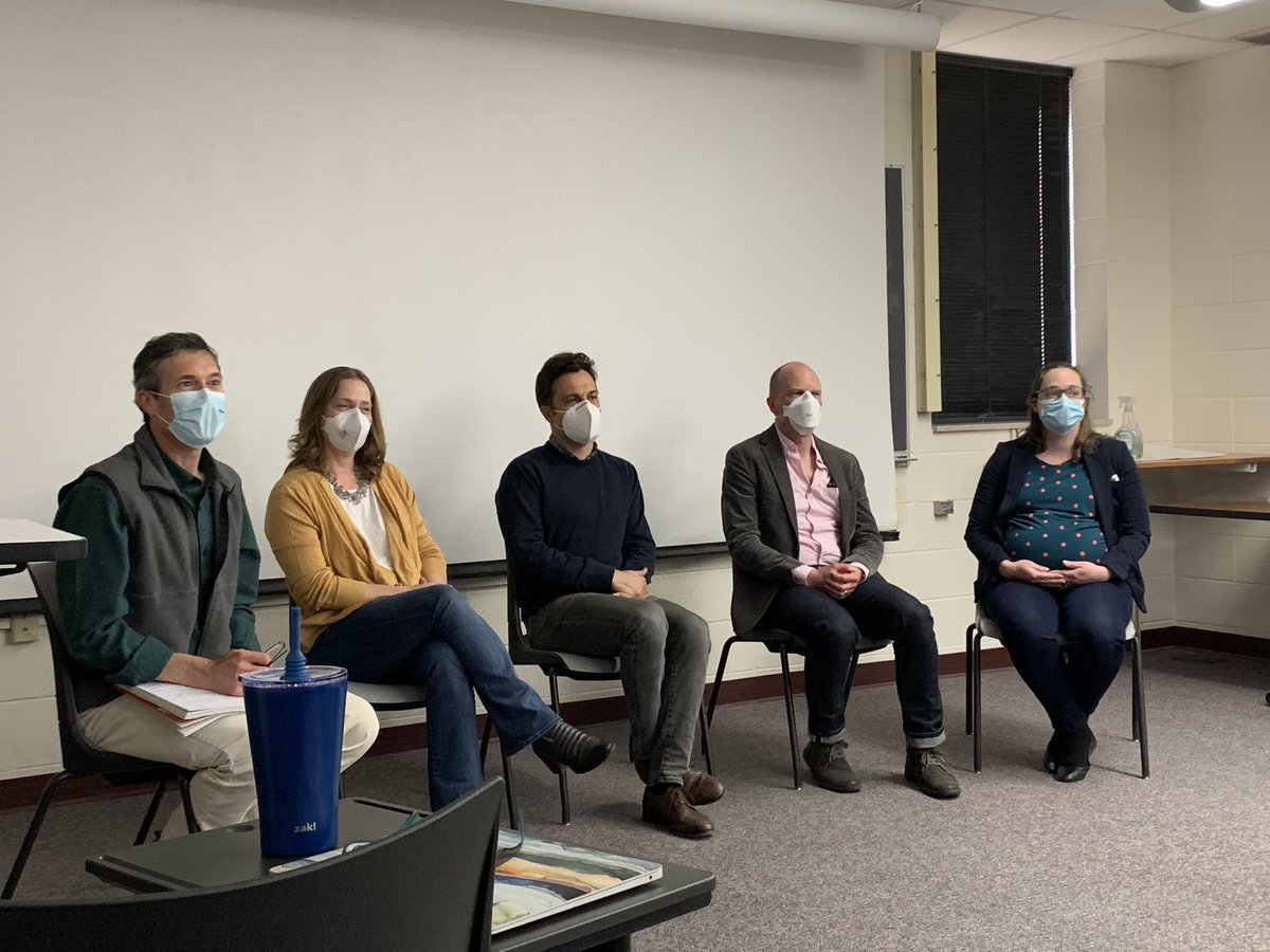 Water, water everywhere in sea, ice, air, and ground, great @NelsonInstitute @UW_CCR #cpep panel for #EarthDay2022 with @uwgeoscience DrAndreaDutton @UW_AOS Till Wagner @UWMadisonCEE Dan Wright and @madelinermagee and moderator Steve Vavrus