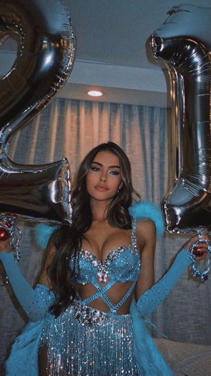 Elizabethestrd's tweet photo. Madison Beer sin duda merece más reconocimiento. La sigo hace 5 años y sin duda no tiene el reconocimiento que merece. As She Pleases y Life Support son obras de arte infravaloradas. Es alguien con una voz hermosa, y es super talentosa.
#MadisonBeer
#StreamLifeSupport https://t.co/7O2fouO1bi