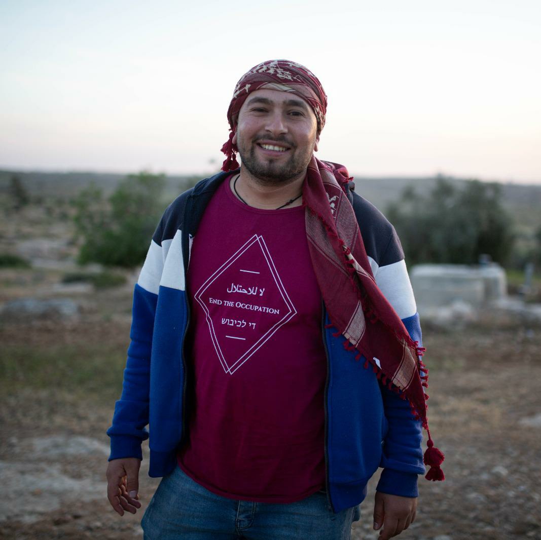 Ali_awad1998's tweet photo. #EndTheOccupation
In the day of publishing about the campaign of #SaveMasaferyatta with the photos of Emily Glick at @972mag this one also was taken by Emily at the iftar party of #RamadanKareem in #Susya in the south Hebron Hills.
more about 👇👇
https://t.co/Hzhuu4YjSJ https://t.co/KPpI2r9aXt