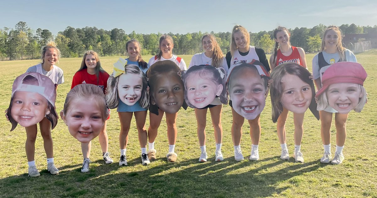 AFHS_wlax's tweet photo. SENIOR NIGHT TONIGHT @ 6:15! Come out and support all the work these girls have put in the last 4 years! https://t.co/4MorTnoBAN