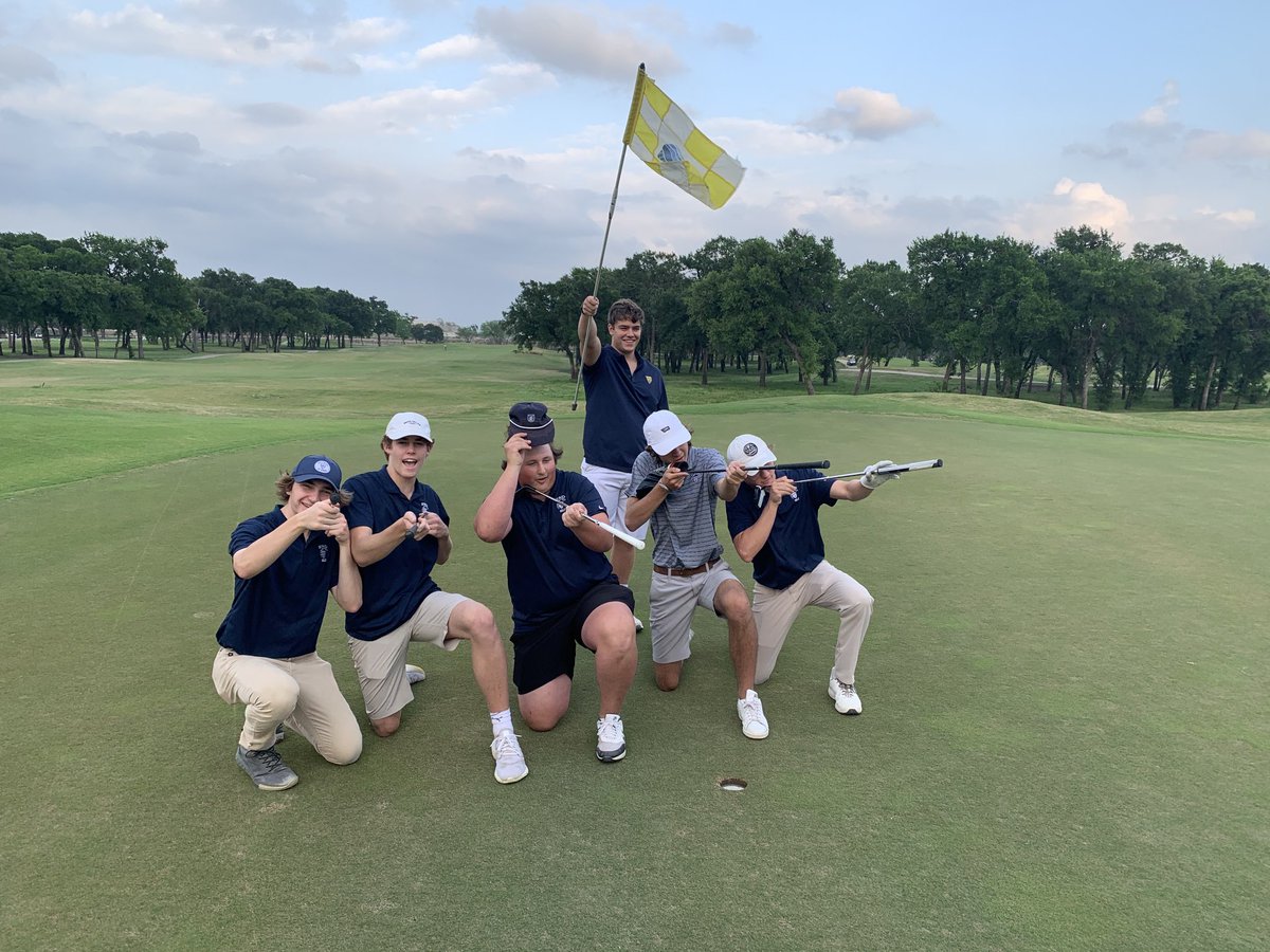 coachtesd's tweet photo. Nice win today for #ESDGolf against Greenhill to retain the Midway Cup! https://t.co/sM0vn8GWFe