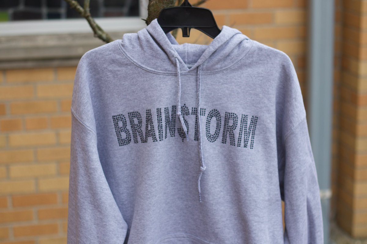 SplashFamilyEnt's tweet photo. MM$G Collab Hoodie now available on https://t.co/KT66ClpDbm https://t.co/vOAsfhwPKQ