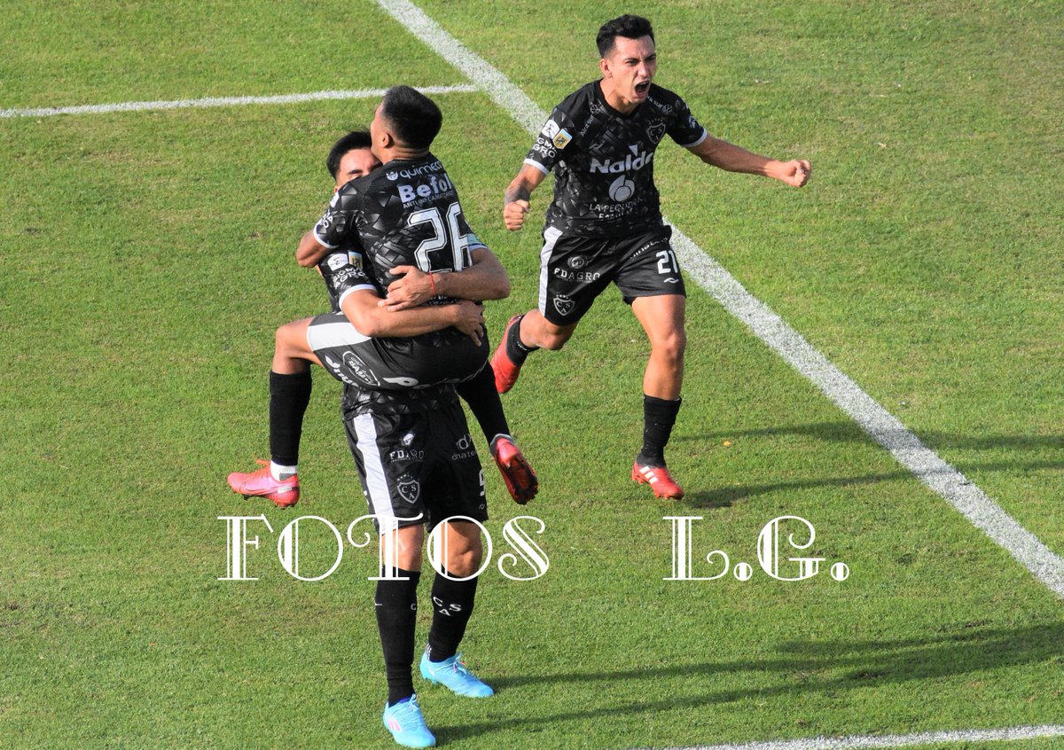 MAGAYASA's tweet photo. CANTALO, GRITALO, DISFRUTALOOOOO  !!!! @CASarmientoOf https://t.co/O4rrSQ1c1H