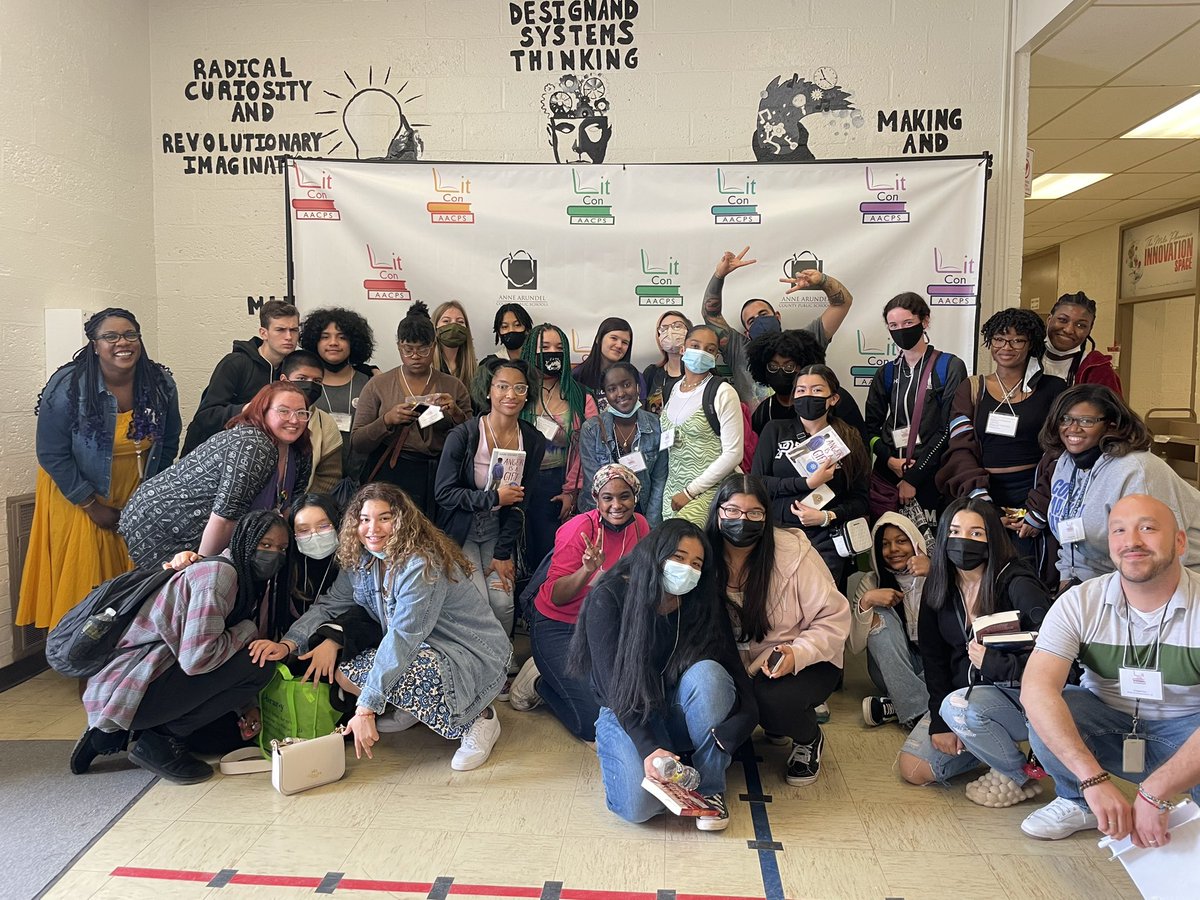 Meade’s students at #AACPSlitcon4 got lucky on their way out to get a group photo with <a href="/MarkDoesStuff/">Mark Oshiro - JASMINE IS HAUNTED out now!</a> and <a href="/rosiesrambles/">Roseanne A. Brown (Is on IG and Threads!)</a>! It was an amazing day all around! #meadereads #aacpsreads #AACPSAwesome