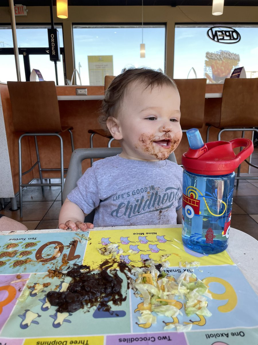 skylewis91's tweet photo. @tacobell look no further, we’ve found your biggest (and smallest) fan https://t.co/0yztYL1BpQ