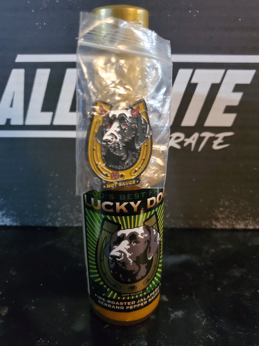 TheArsonDragon's tweet photo. Always win when you hang with the @hspepperparty crew!
Was an honor to win this bad boy during their Easter competition, complete with pin!
They packaged it up in 3 different bubble bags so it arrived extra comfy & ready to get saucy!
π₯π₯π₯π₯π₯π₯π₯
#LuckyDog #HSPepperParty #NFT https://t.co/eH31i5TNNx