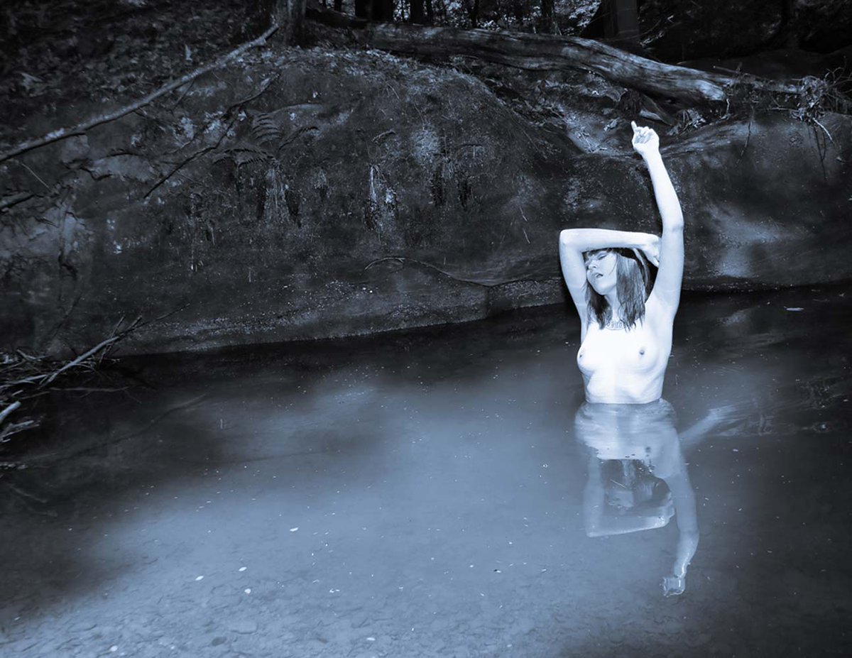 StephenCottril1's tweet photo. From a few years back,, hey, it's TBT, too. ;) With Tiffany Nacke.
#nude #nudeinwater https://t.co/t5ggoPGKxf