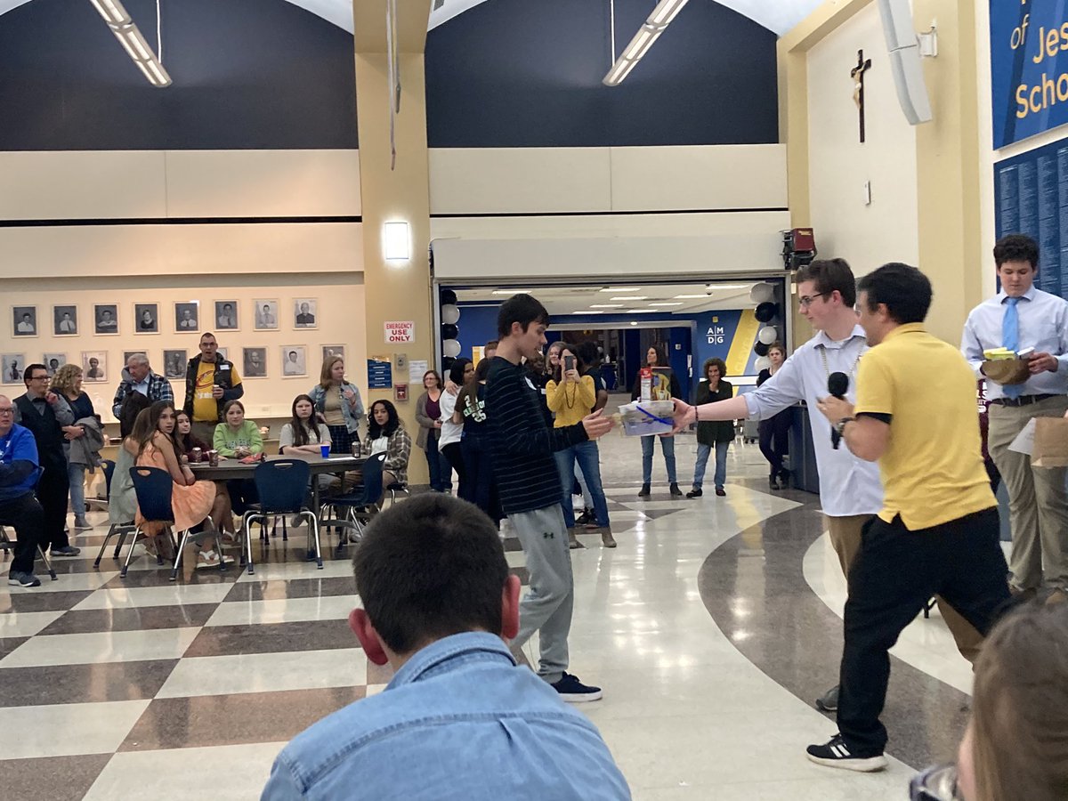 CSPJ_Cleveland's tweet photo. On April 9th, CSPJ hosted a Roaring 20s themed dance &amp; social with @empwr_sports at @SIHSCleveland. Thanks to all of our participants from @BeaumontSchool1 @WalshJesuit @HNGreenwave @sja1890 &amp; @SIHS_IPJ https://t.co/HIF8o3cXgx