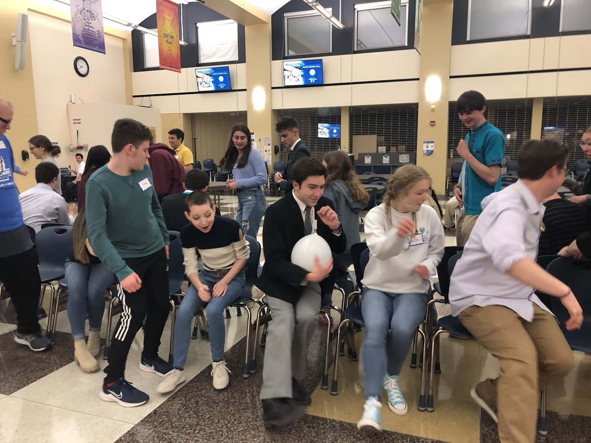 CSPJ_Cleveland's tweet photo. On April 9th, CSPJ hosted a Roaring 20s themed dance &amp; social with @empwr_sports at @SIHSCleveland. Thanks to all of our participants from @BeaumontSchool1 @WalshJesuit @HNGreenwave @sja1890 &amp; @SIHS_IPJ https://t.co/HIF8o3cXgx