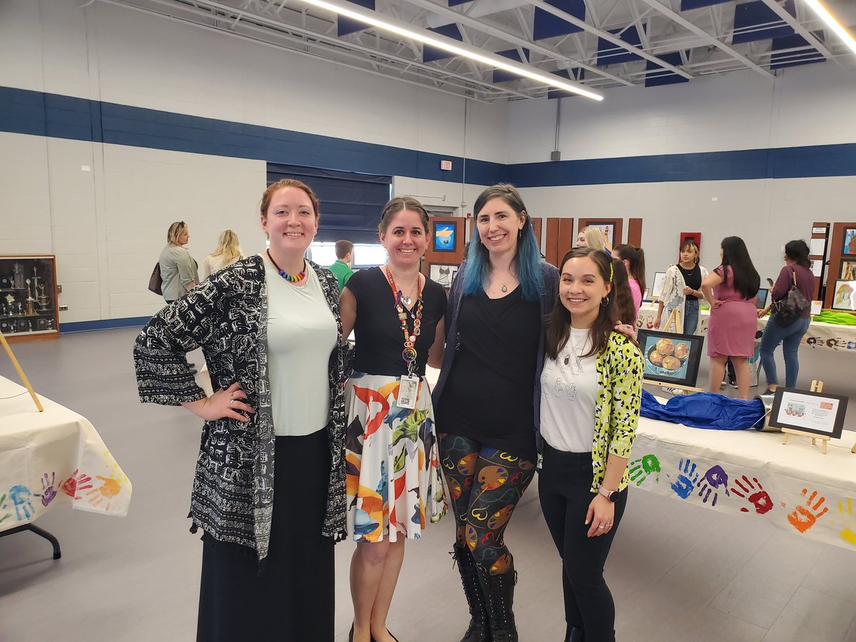 The <a href="/ISD109/">Indian Springs 109</a> Art Team at our 2022 Art Expo! #d109pride <a href="/ms_mARTinkus/">Lauren Martinkus</a> <a href="/MsFarnesi/">Ms. Farnesi</a> @ReneeDouglas23
